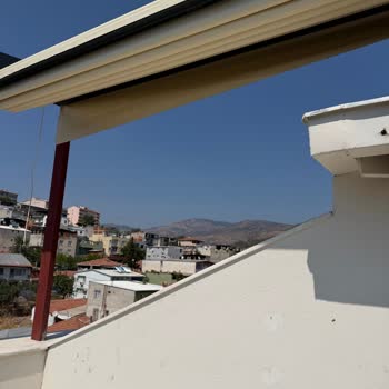 Tenteknik Tam Ödeme Yapıldı, Teras Kapama İşi Yarım Bırakıldı ve Tamamlanmadı