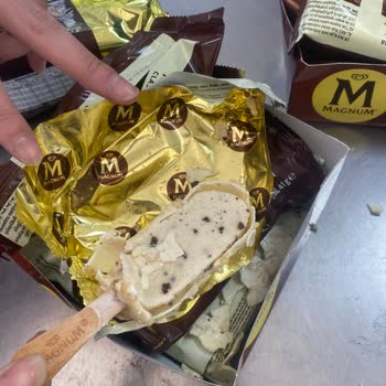 Bozulmuş Magnum Dondurmanın Sağlık Riski Ve İade İsteği
