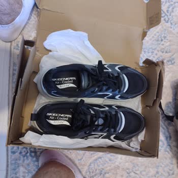 Skechers Ayakkabısındaki Defekt Ve Mağaza Personelinin Çelişkili Tutumu
