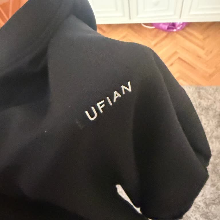 Lufian T-Shirt Üzerindeki Yazı Hemen Kopmaya Başladı Ve Ücretsiz Değişim İstiyorum