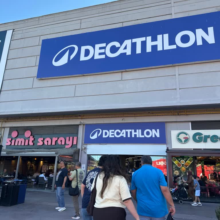 Decathlon Kurtköy'de Personelin Hakaret Ve Tehdit Davranışı