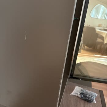 Alfemo Beylikdüzü Mağazasından Gelen Hasarlı Ürünler Ve Değişim Gecikmesi