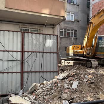Altyapı Kablosu Kesildi, Altı Gün Süreyle İnternet Kesildi Ve Destek Yok