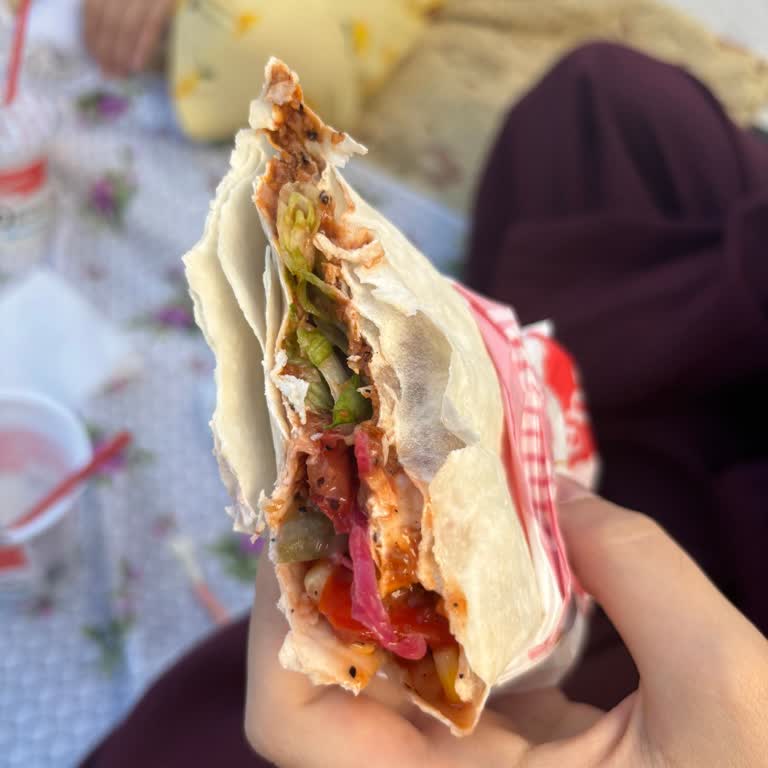 Ultra Mega Dürümde Az Malzeme Ve Yüksek Ücret Şikayeti