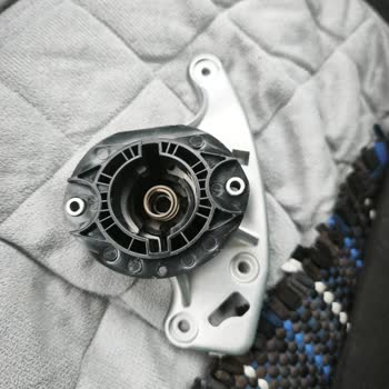 Peugeot Yetkili Servisin Garanti Dışı Koltuk Dayama Kırılması Ve Sürekli Arıza Şikayetim
