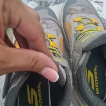 Skechers Basketbol Ayakkabısının File Parçasının Hızlı Yırtılması Ve Değişim Talebi