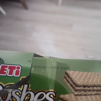 Safir Market Eti Hoşbeş Fındıklı Gofrette Tavuk Kemiği Benzeri Yabancı Parça