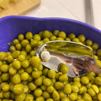 Konsere İçinde Salyangoz Bulmak Sağlık Endişesi Yaratıyor