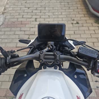 Honda CB500 Hornet’de Çarpıcı Süspansiyon Ve Gidon Sorunları Garanti Kapsamında Çözülmedi
