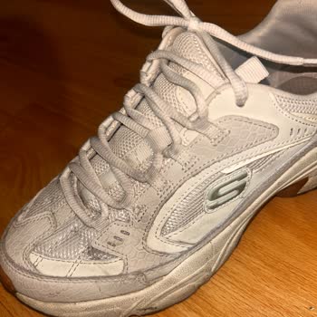 Skechers Ayakkabısında Kısa Sürede Deformasyon Ve Personelin Kaba Tutumu