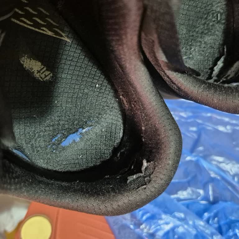 Skechers Ayakkabısının Üç Ayda İç Yırtılması Ve Taban Aşınması