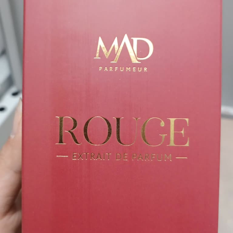 Mad Rouge Şubesinde Tester Kokusu İle Alınan Parfüm Uyuşmuyor Ve İade Reddi