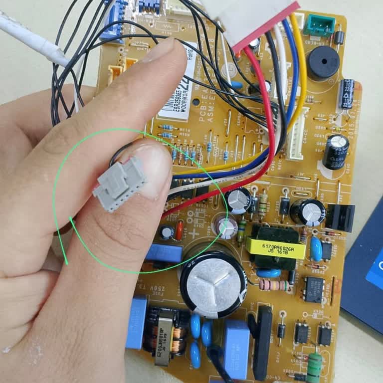 Arçelik Servis Teknisyenlerinin Hatalı Müdahaleleri Nedeniyle Klimada Ve Ev Elektronik Aletlerinde Oluşan Büyük Zarar Ve Cevapsızlık