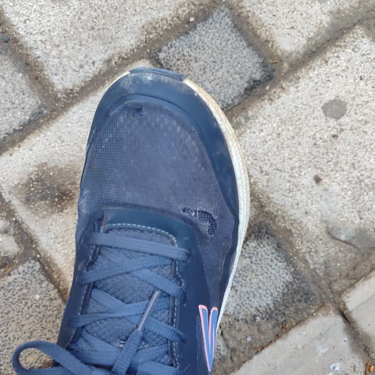 Skechers Ayakkabısının Bir Buçuk Ayda Aşırı Yıpranması Ve Değişim Talebi