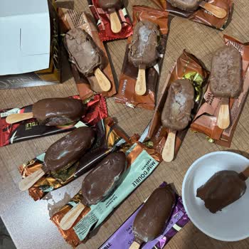 Müşteri, Getir'den Gelen Magnum Dondurmalarının Küflenmiş Olmasıyla Gıda Güvenliğine Endişe Duydu