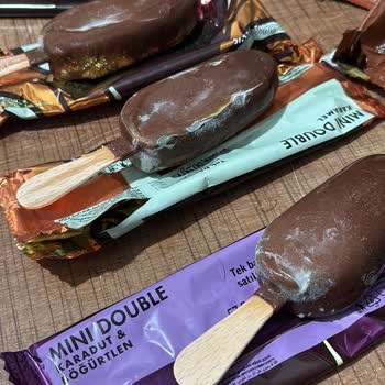 Müşteri, Getir'den Gelen Magnum Dondurmalarının Küflenmiş Olmasıyla Gıda Güvenliğine Endişe Duydu