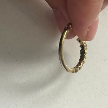 Pandora Yüzükte Tekrarlanan Kararma Sorunu Mağaza Tarafından Kullanıcı Hatası Olarak Değerlendirildi