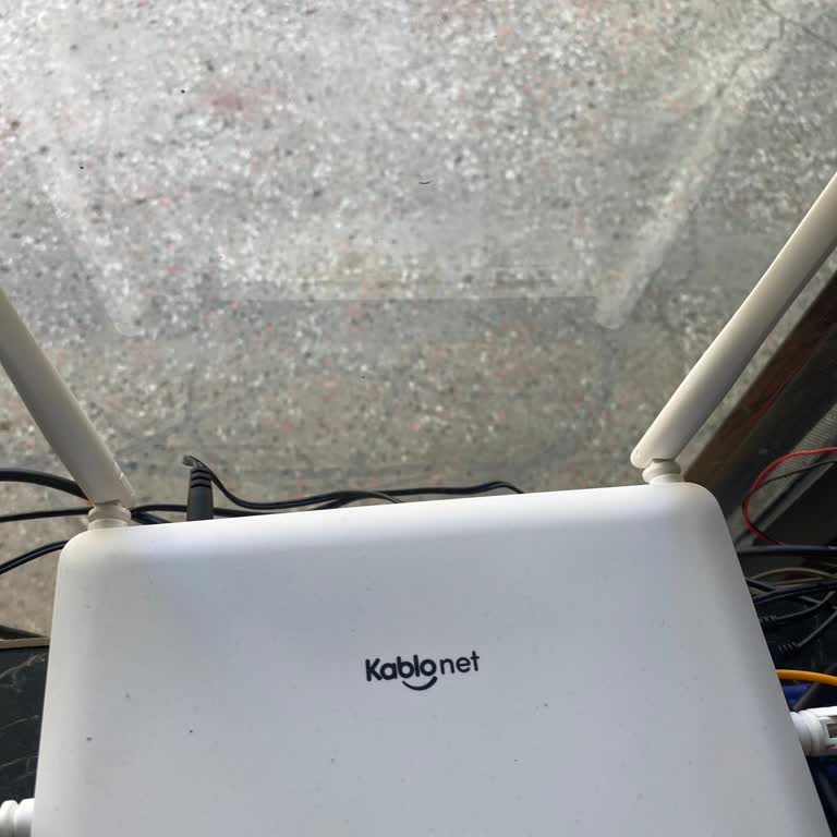 İnternet Ve Kablo TV Kesintisi Acil Teknik Servis Talebi