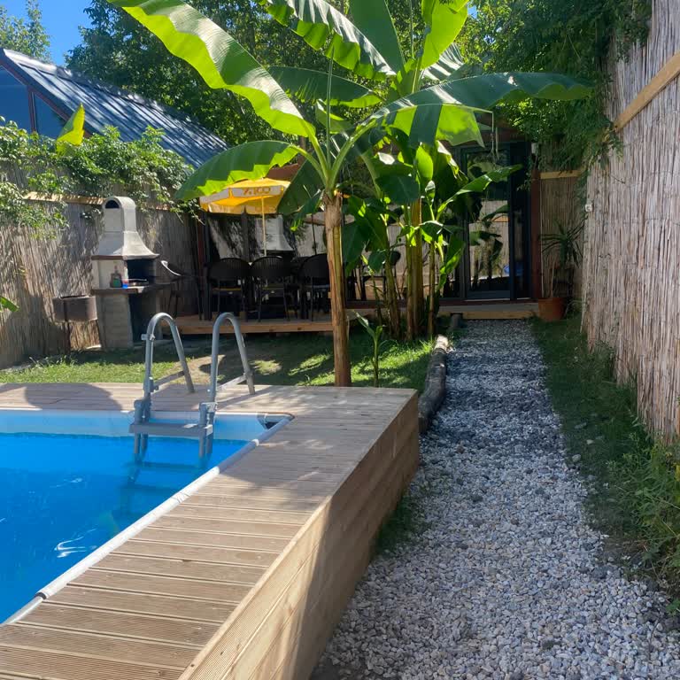 Bungovilla'da 8 Bin TL'lik Tatil Hayal Kırıklığı; Bakımsız Havuz Ve Misafirperverlik Yok