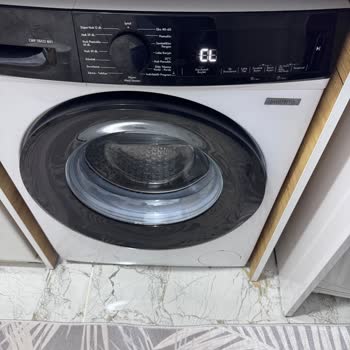Vestel Çamaşır Makinesinde Kilit Sorunu Ve Servis Gecikmesi