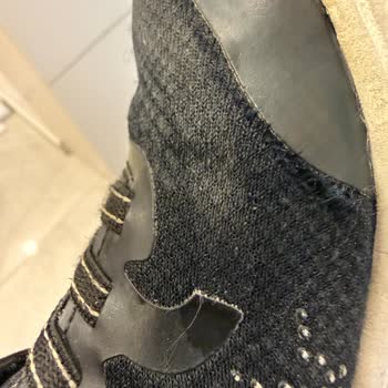 Kısa Sürede Soyulan Ve Deforme Olan Skechers Ultra Grove Hydro Mist Ayakkabısı İçin Garanti Talebi