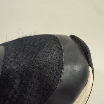 Kısa Sürede Soyulan Ve Deforme Olan Skechers Ultra Grove Hydro Mist Ayakkabısı İçin Garanti Talebi