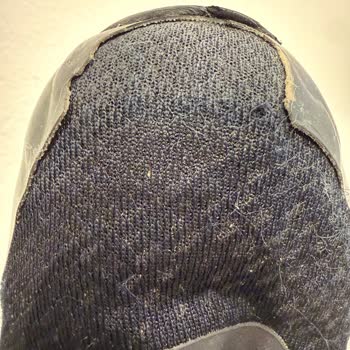 Kısa Sürede Soyulan Ve Deforme Olan Skechers Ultra Grove Hydro Mist Ayakkabısı İçin Garanti Talebi