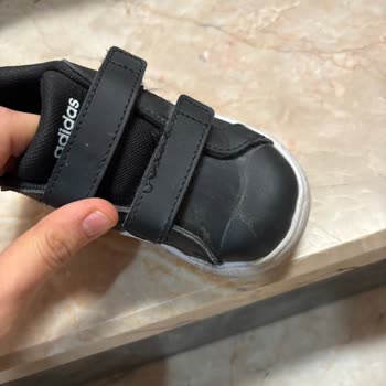 Boyner'den Aldığım Adidas Ayakkabının Kısa Sürede Deforme Olması