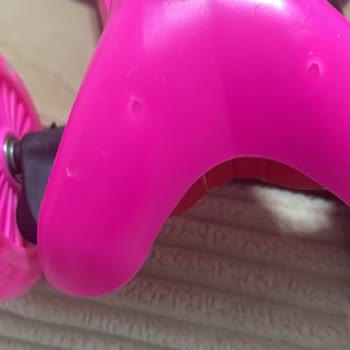 Kusurlu Scooter Teslim Edildi, Şok Mağazası Geri Dönüş Yapmıyor
