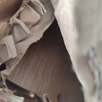 İndirimli Çalışma Masam Hasar Görmüş, Özenli Tekrar Gönderilmesini İstiyorum