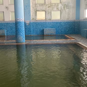 Havuzdaki Küf Ve Kirli Ortak Alanlar Nedeniyle Ücret İadesi İstiyorum