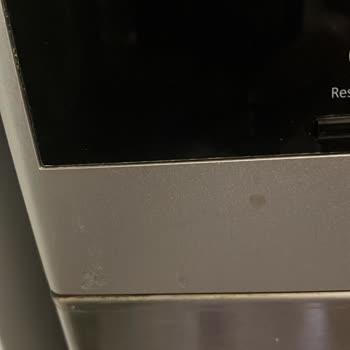 Siemens Çamaşır Ve Bulaşık Makinelerinde Paslanma Ve Boya Kabarması Ücretsiz Onarım Talebi