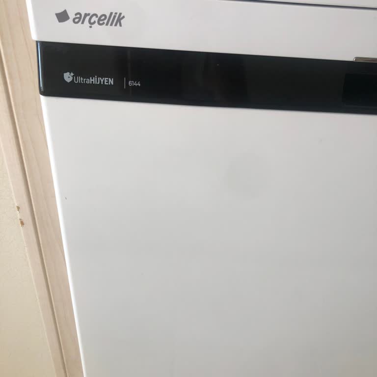 Arçelik Bulaşık Makinesi Temiz Yıkamıyor Ve Gürültülü Çalışıyor