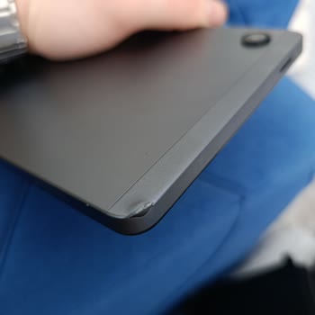 Servis Paketi Taşıma Sırasında Tablet Ekranı Ve Kasası Zarar Gördü, Ücret Talebi Ve İade Reddi
