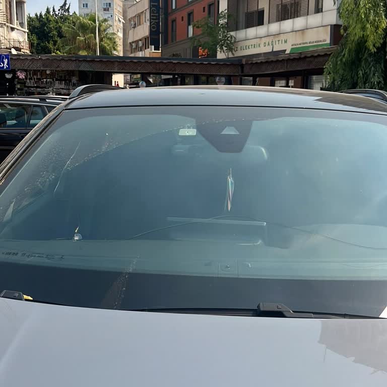 Yeni Ön Cam Çatlağı İçin Hasar Dosyası Açılmaması Ve Servisin Reddi