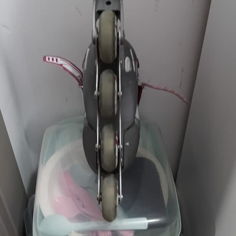 Fren Parçası Altı Ayda Kırıldı, Çocuk Pateni Kullanılamaz Ve İade Talep Ediliyor