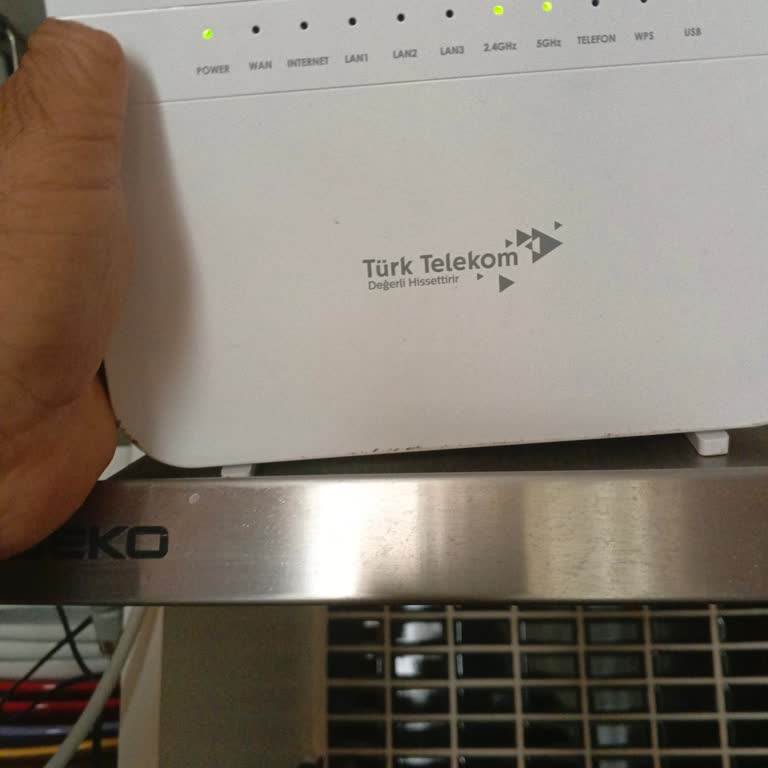 Turkcell Personelinin Kesmesi Sonrası İnternet Kablom Koparıldı, Acil Onarım Gerekiyor