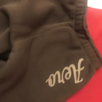 Aeropostale Sweatpants Tore on the First Day of Use