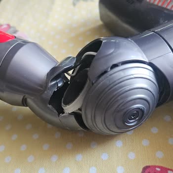 Dyson V11 Turbo Başlığının İç Kırılması Garanti Dışı Reddi