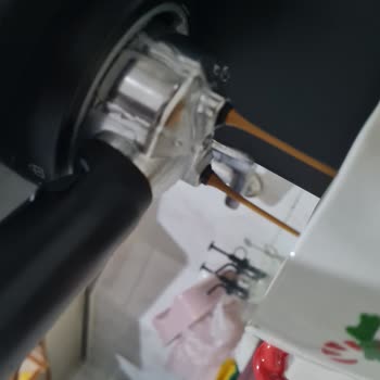 Grundig Espresso Makinesinde Su Sızıntısı Ve Otomatik Köpürtme Kolu İçin Hızlı İade