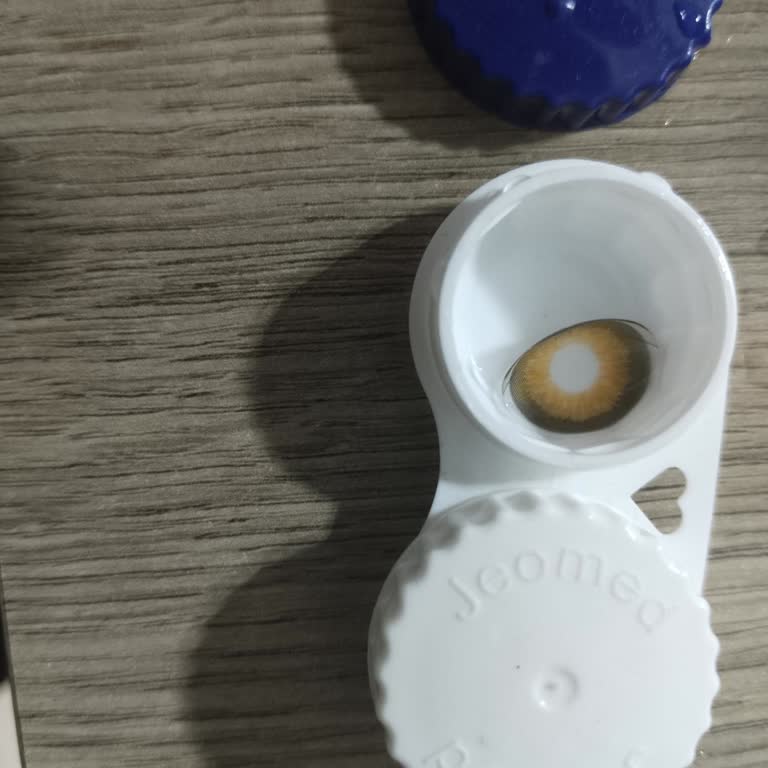 Eksik Ürün Ve Bozuk Lens Göz Ağrısına Yol Açtı Satıcı İhmaline Karşı İade Talebi