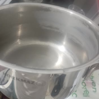 Asperox Sparx Bulaşık Kapsülü Bardak Ve Tencerelerde İz Bıraktı