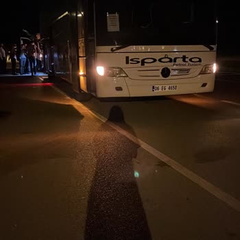 Arızalı Otobüste 45 Dakikalık Bekletme Ve Güvenlik Sorunu