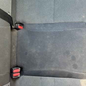 Kirli İç Mekan Ve Eksik Parçalar Nedeniyle Sixt Araç Kiralama Memnuniyetsizliği