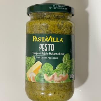 Pastavilla Fesleğenli Kajulu Makarna Sosunda İplikli Kontaminasyon