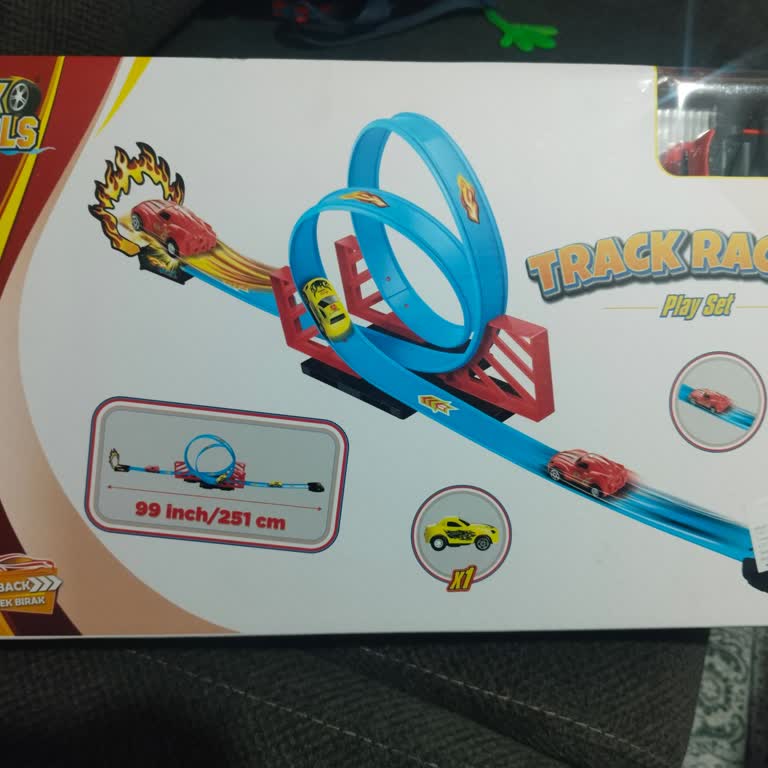 Toyzz Shop'ta Maxx Wheels Oyuncak Arabası Parçaları Uymadı Ve İade Reddedildi