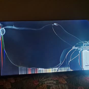 Kırık TV Teslimatı Ve Sorumluluk Reddi