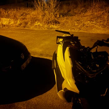 Stokta Olmayan Far Muhafazası Nedeniyle Motor Kullanılamıyor
