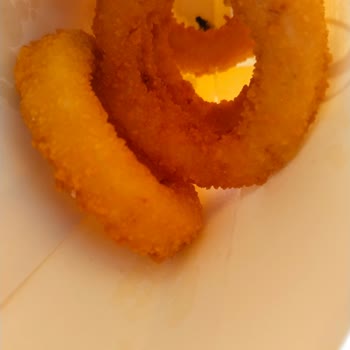McDonald's Paket Serviste Ölmüş Kara Sinek Ve Hijyen Endişesi