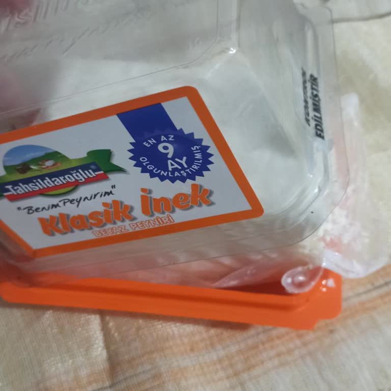 Raflarda Satılan Tarihi Geçmiş Peynir Tüketici Sağlığını Tehlikeye Atıyor